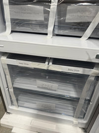 Thumbnail for Transportation damaged Hisense HRBM503S 503L Bottom-Mount Refrigerator – Stylish Design & Efficient Cooling - Second Hand Appliances Geebung