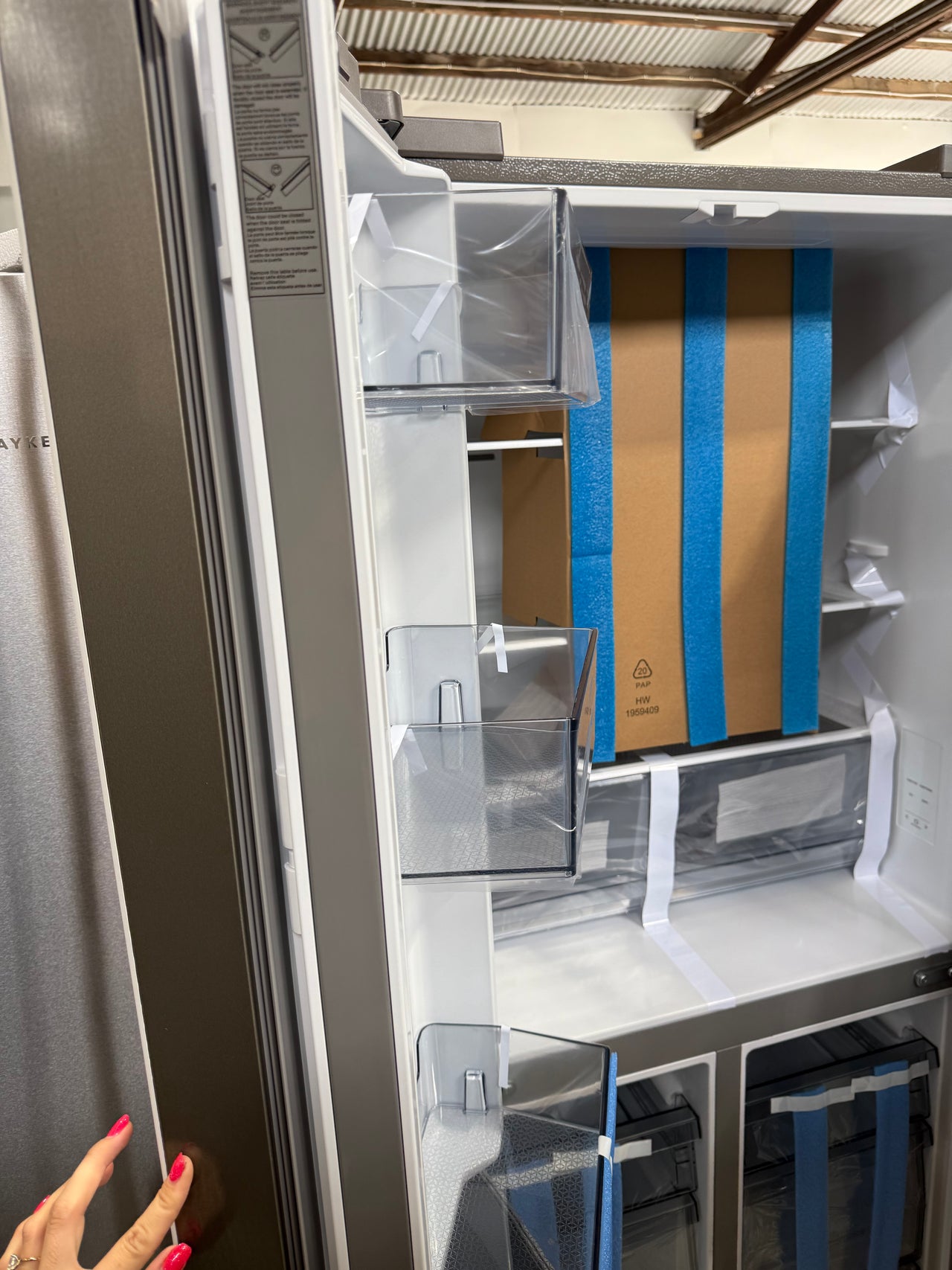 Transportation damaged Hisense HRCD483G 483-litre PureFlat Slim French Door Refrigerator - Second Hand Appliances Geebung