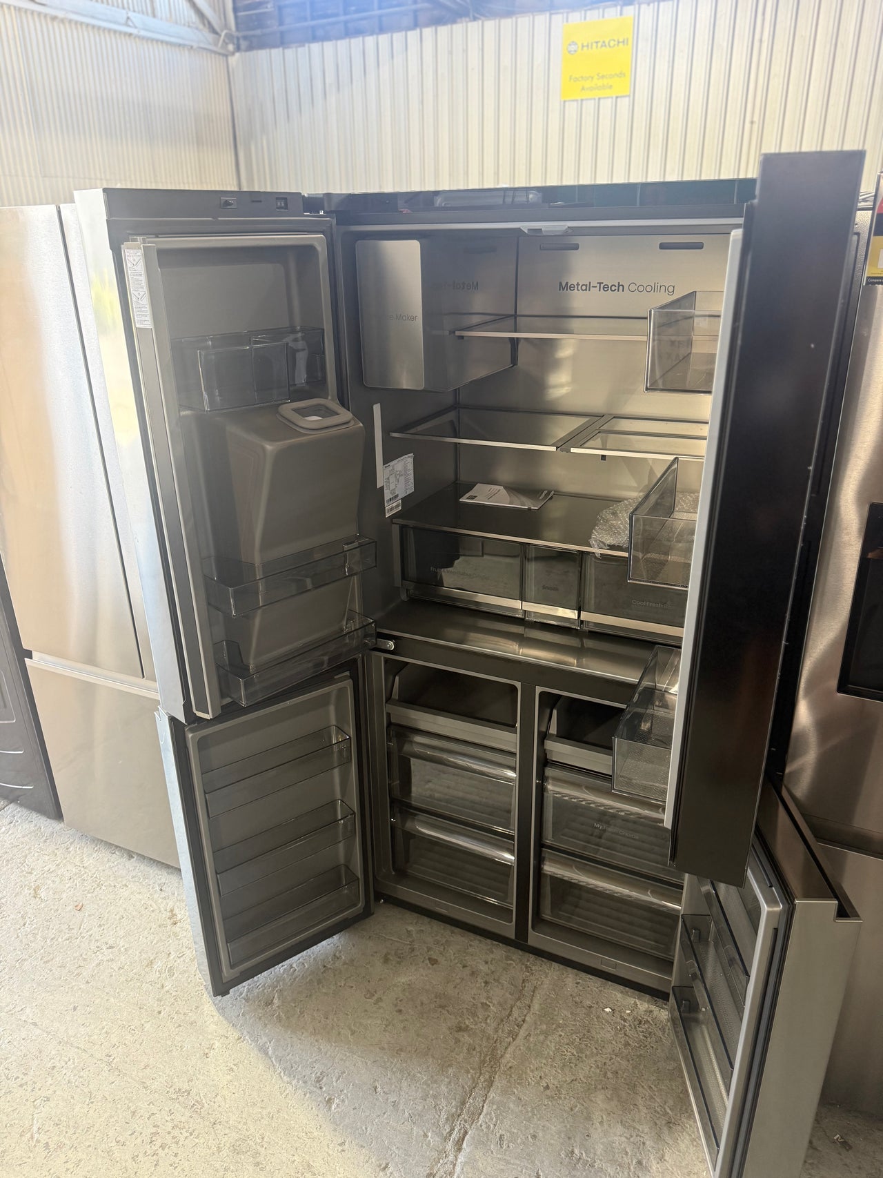 Transportation damaged Hisense HRCD615TBWV 615L PureView French Door Fridge - Second Hand Appliances Geebung