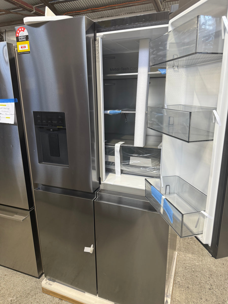 Transportation damaged Hisense HRCD640TBW 640-liter PureFlex French Door Refrigerator - Second Hand Appliances Geebung