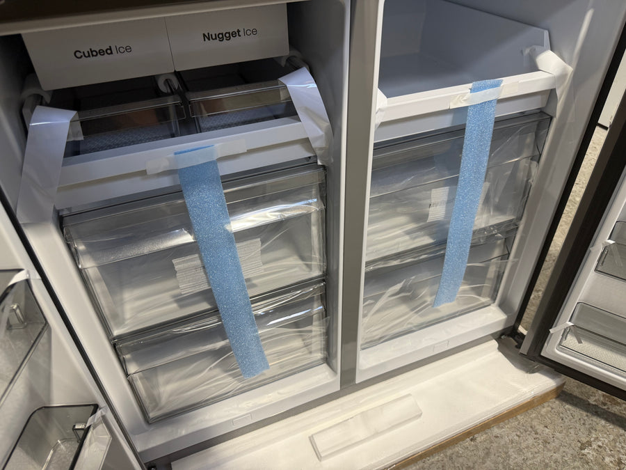 Transportation damaged Hisense HRCD640TBW 640-liter PureFlex French Door Refrigerator - Second Hand Appliances Geebung