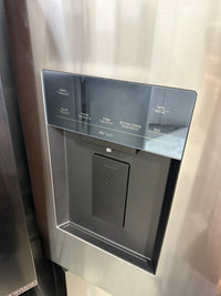 Thumbnail for Transportation damaged Hisense HRCD640TBW 640L French Door Refrigerator – Stylish, Spacious &Energy Efficient - Second Hand Appliances Geebung