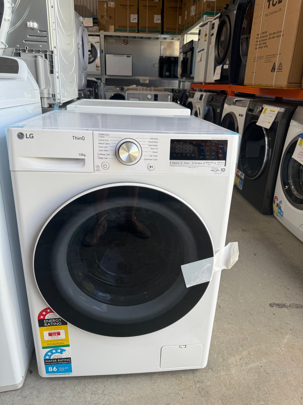 Transportation damaged LG 10kg Front Load Washer with Steam – White (Model WV5-1410W) - Second Hand Appliances Geebung