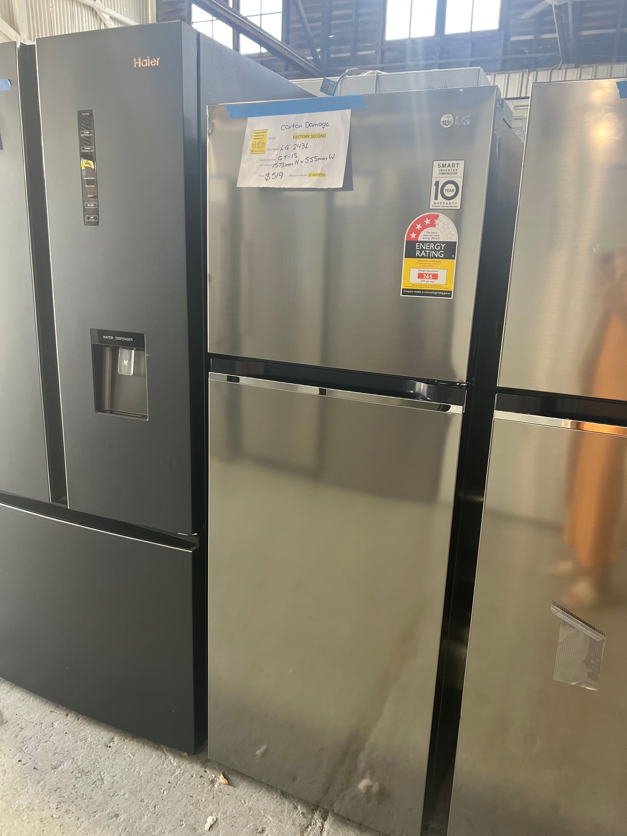 Transportation damaged LG 243L Top Mount Refrigerator GT-1s - Second Hand Appliances Geebung