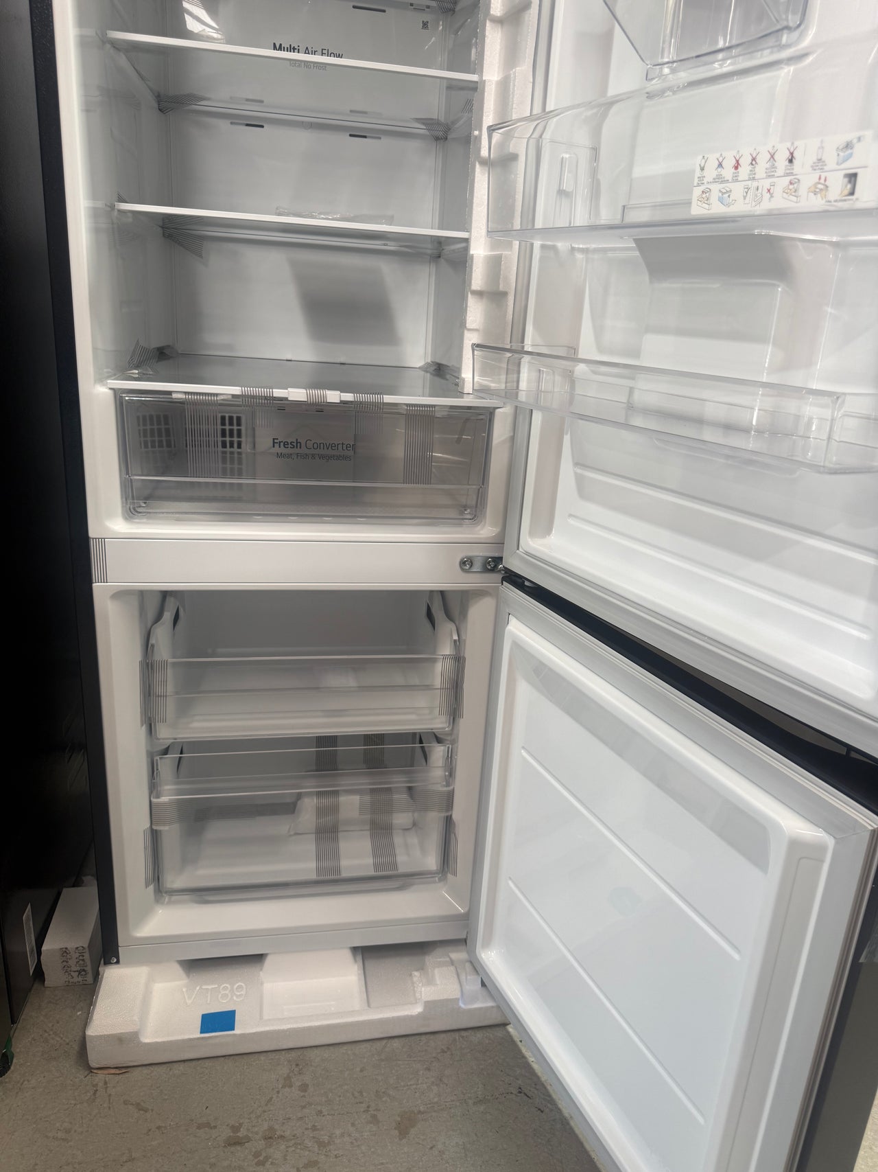Transportation damaged LG 332L Bottom Mount Fridge GB-W300MBL - Second Hand Appliances Geebung