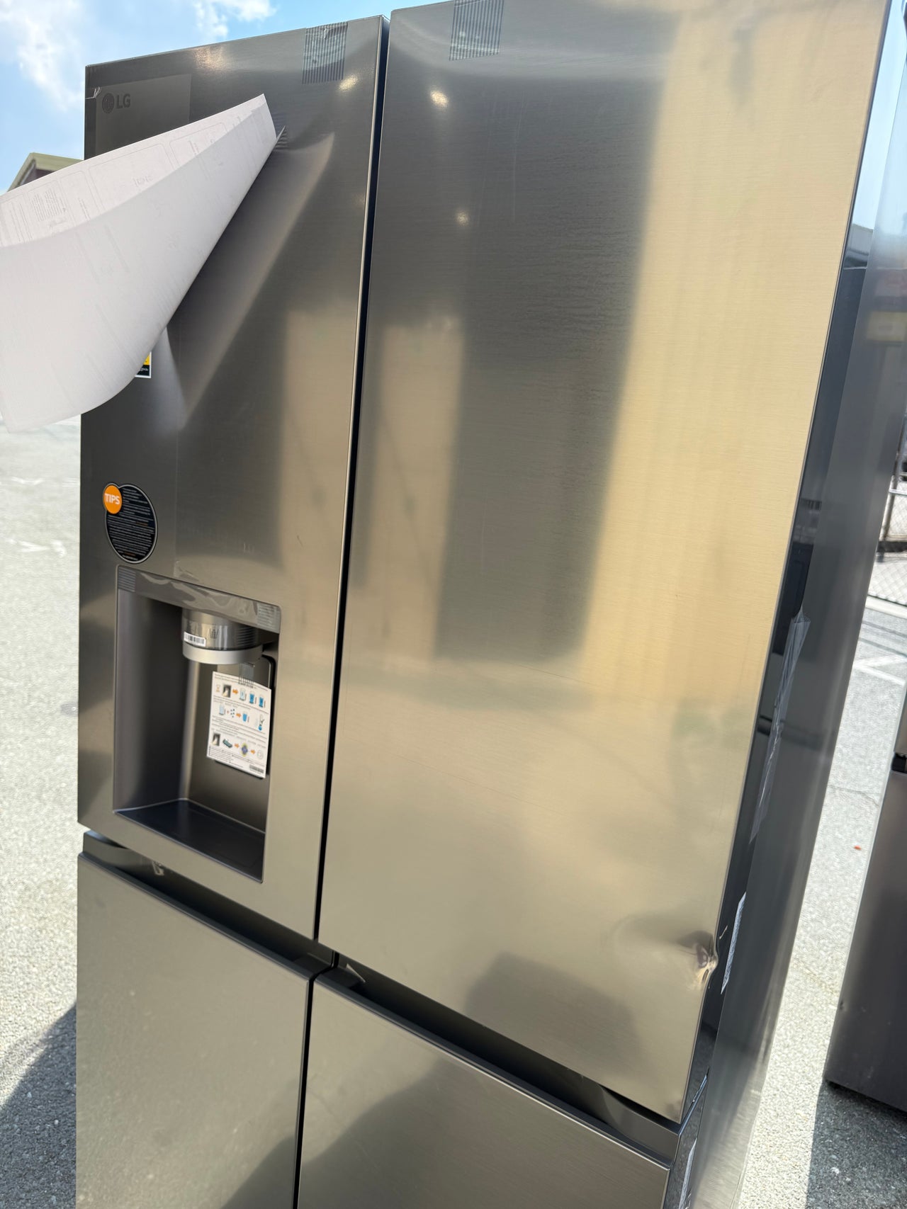 Transportation damaged LG 506L French Door Refrigerator GF-LN500PL with non-plumbed ice maker & water dispenser - Second Hand Appliances Geebung