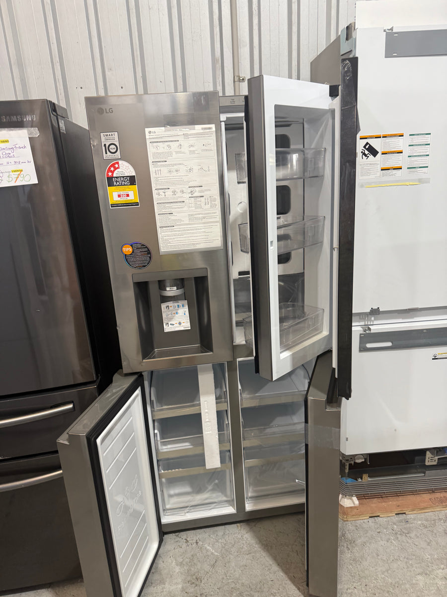 Transportation damaged LG 508L InstaView Refrigerator GF-VN500PL - Second Hand Appliances Geebung