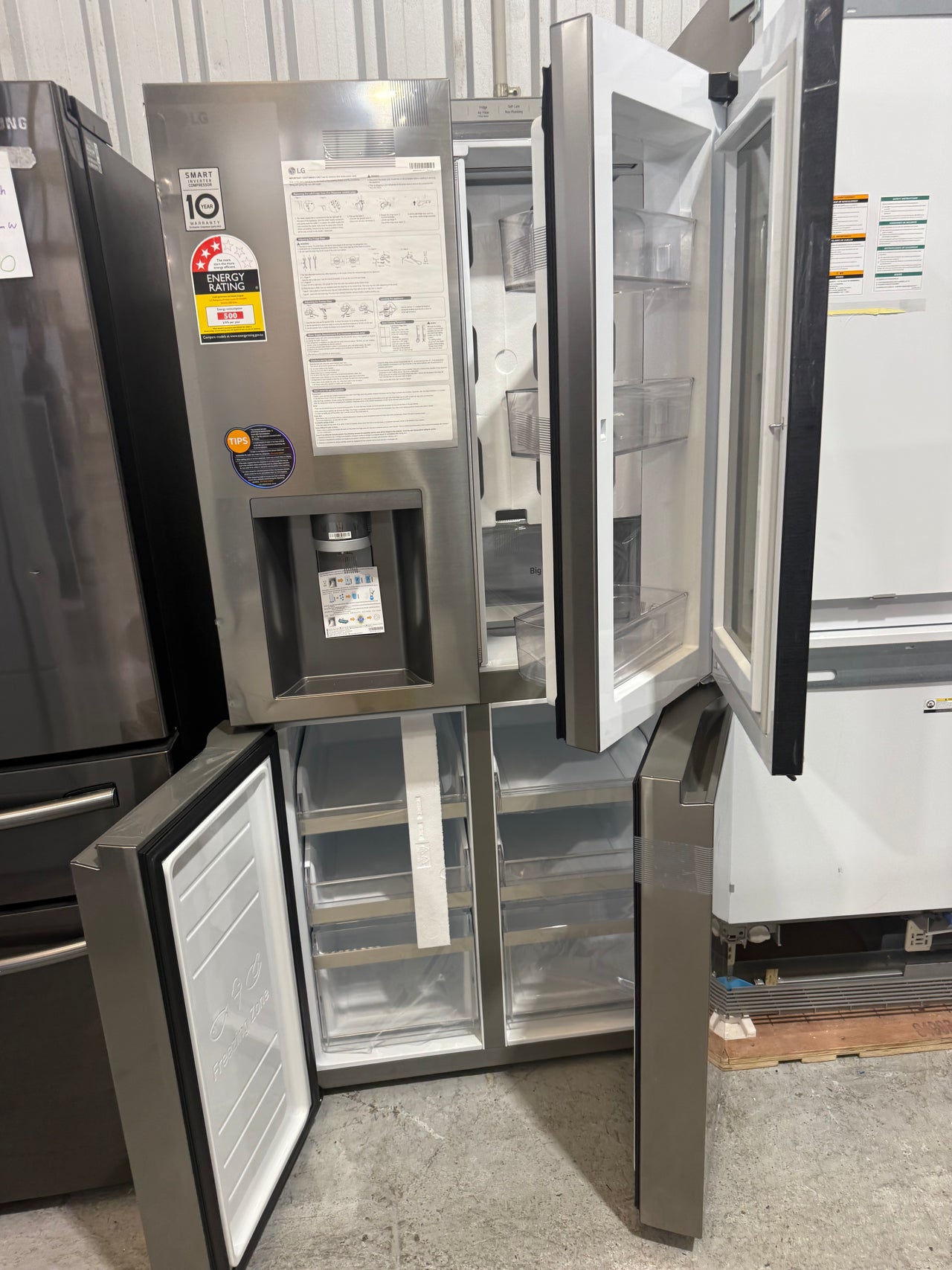 Transportation damaged LG 508L InstaView Refrigerator GF-VN500PL - Second Hand Appliances Geebung