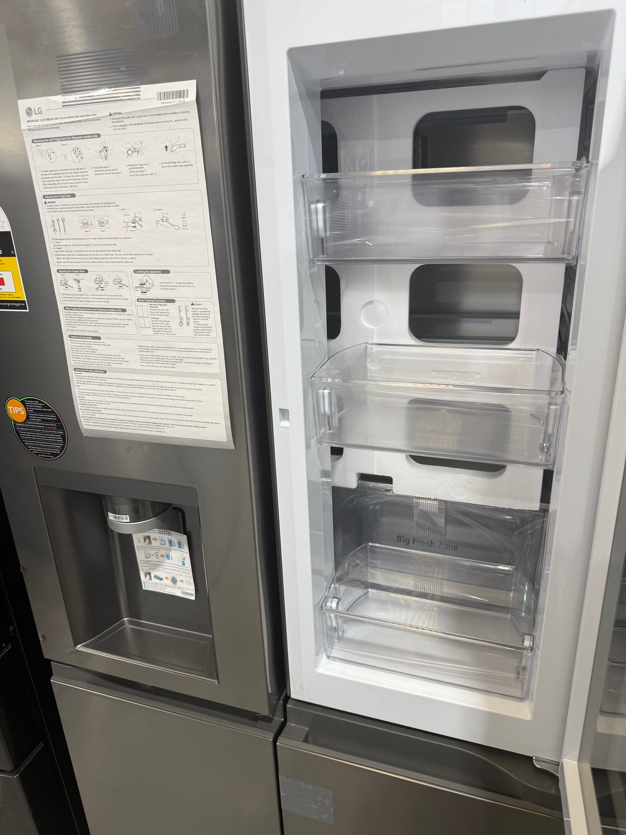 Transportation damaged LG 508L InstaView Refrigerator GF-VN500PL - Second Hand Appliances Geebung