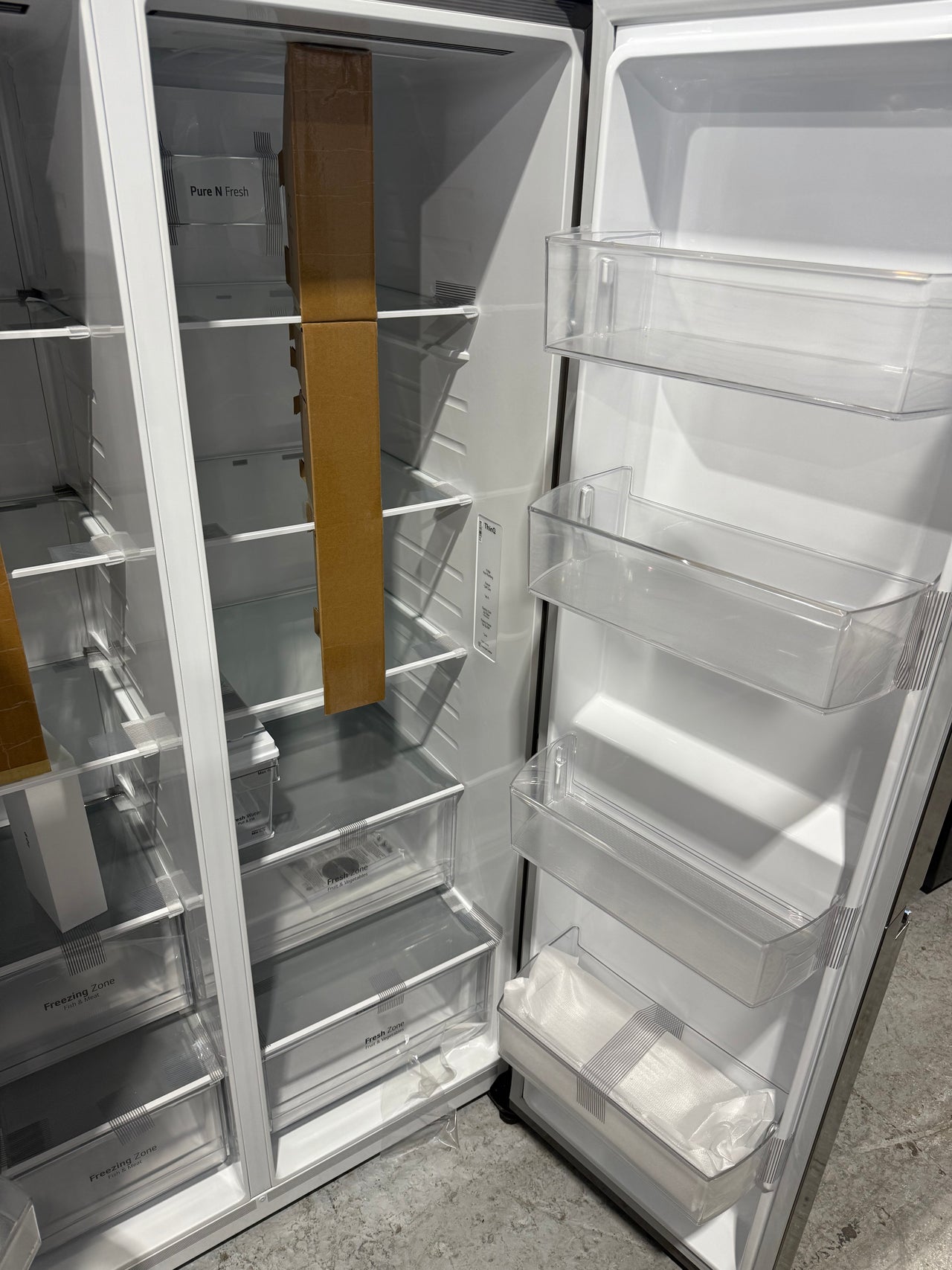 Transportation damaged LG 635L Side by Side Frost Free Non Plumbed Fridge Model: GS-N635PL - Second Hand Appliances Geebung