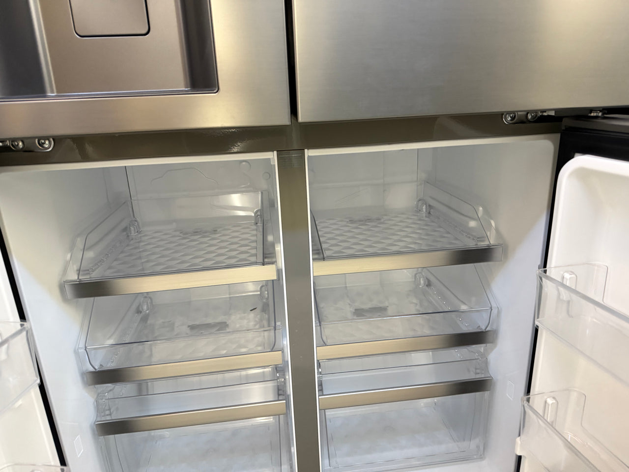 Transportation damaged LG 637L French Door Fridge with Ice and Water Stainless Steel Model: GF-L700PL - Second Hand Appliances Geebung