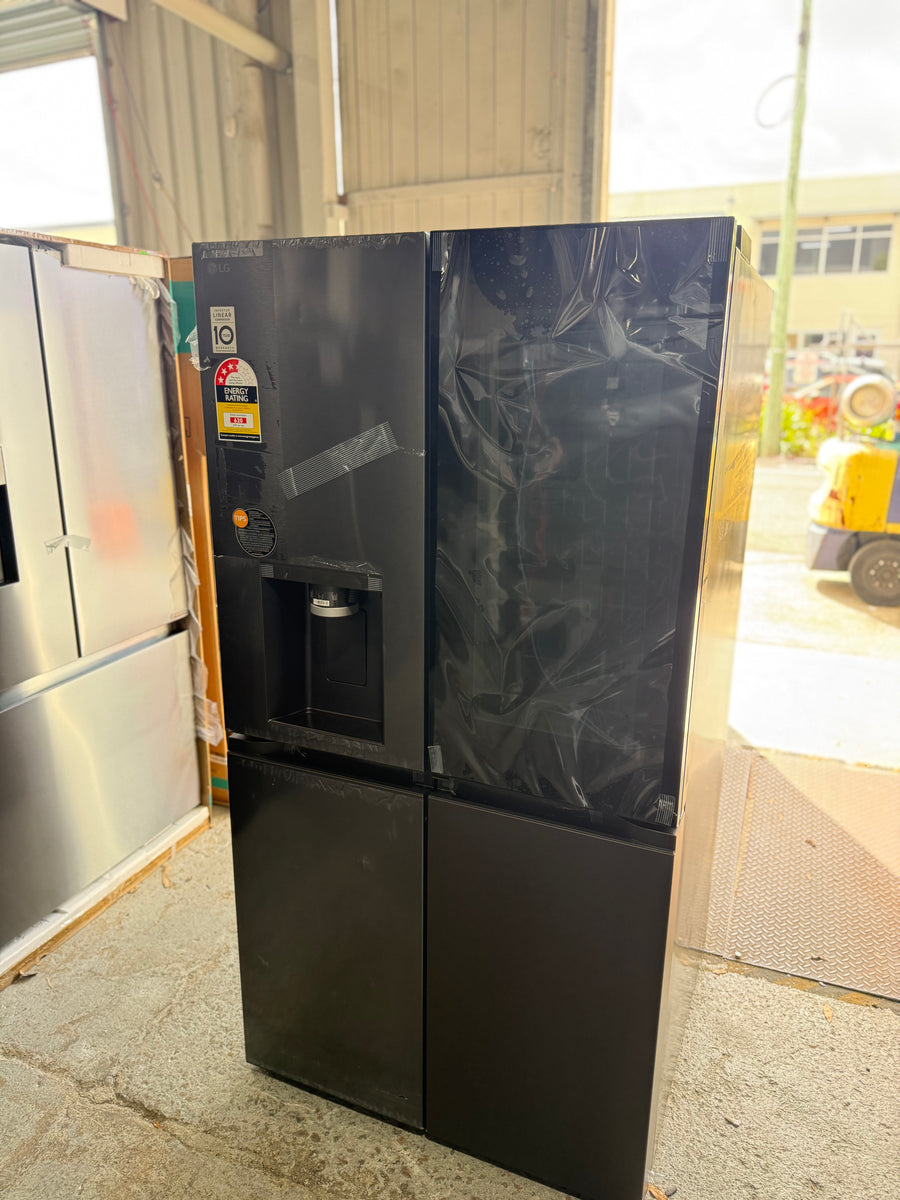Transportation damaged LG 847L Instaview French Door Fridge Matte Black GF-V900MBLC - Second Hand Appliances Geebung