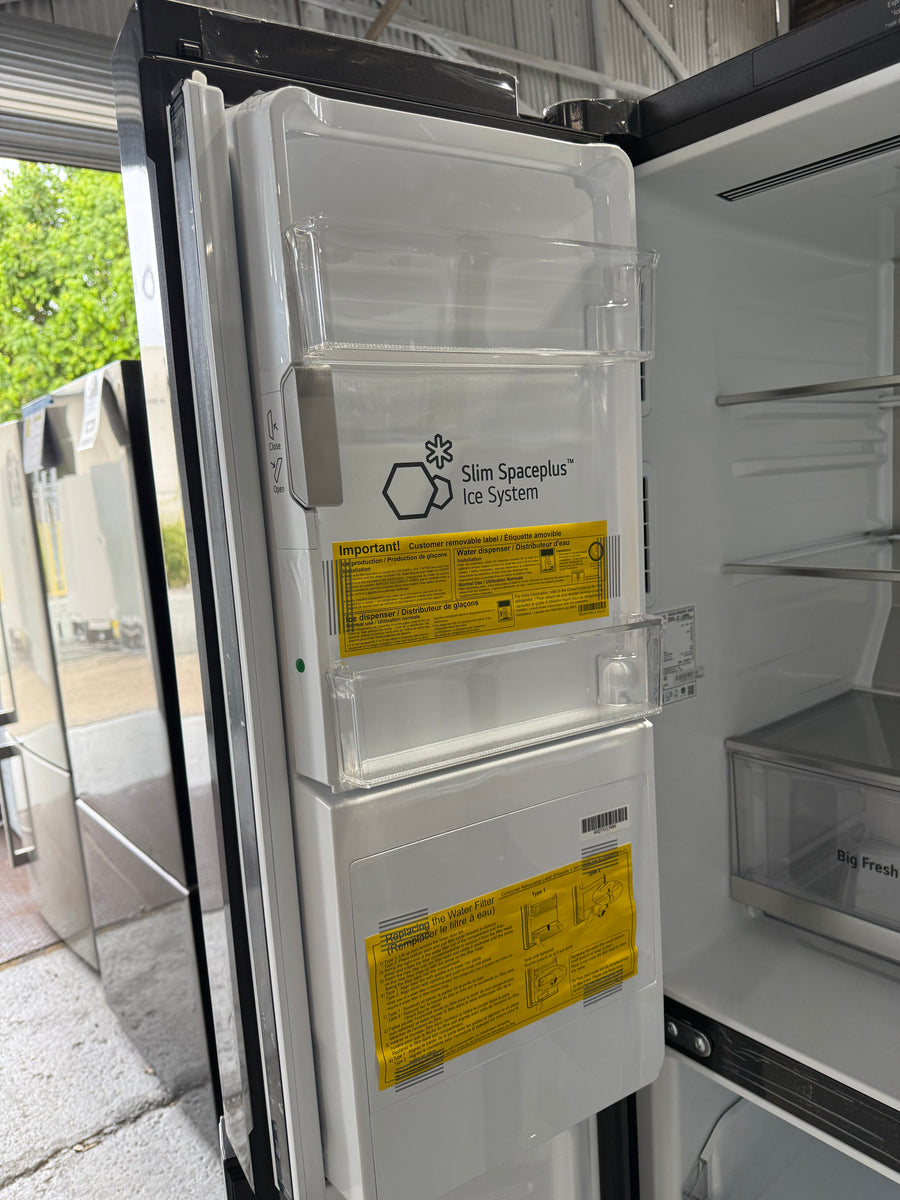 Factory second LG GF-L500MBL 506-liter Slim French Door Refrigerator - Second Hand Appliances Geebung