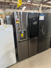 Thumbnail for Transportation damaged LG GF-V700BSLC – 642 L French Door Fridge - Second Hand Appliances Geebung
