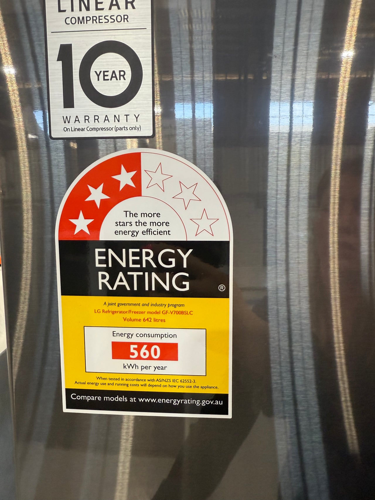 Transportation damaged LG GF-V700BSLC – 642 L French Door Fridge - Second Hand Appliances Geebung