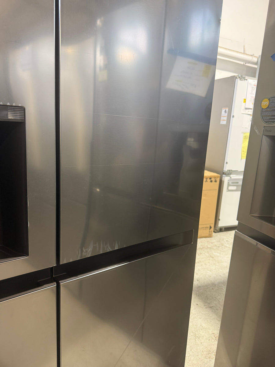 Transportation damaged LG GS-N599PL 641-liter side-by-side refrigerator With Non-plumbed ice and water dispenser - Second Hand Appliances Geebung