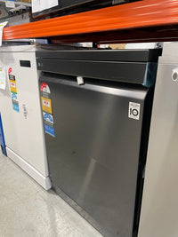 Thumbnail for Transportation damaged LG QuadWash® Freestanding Dishwasher – Model: XD3A15MB (Matte Black) - Second Hand Appliances Geebung