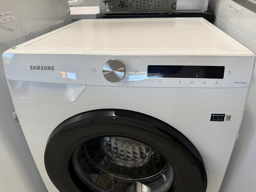 Transportation damaged Samsung 9kg Front Load Smart Washing Machine | WW90T504DAW - Second Hand Appliances Geebung