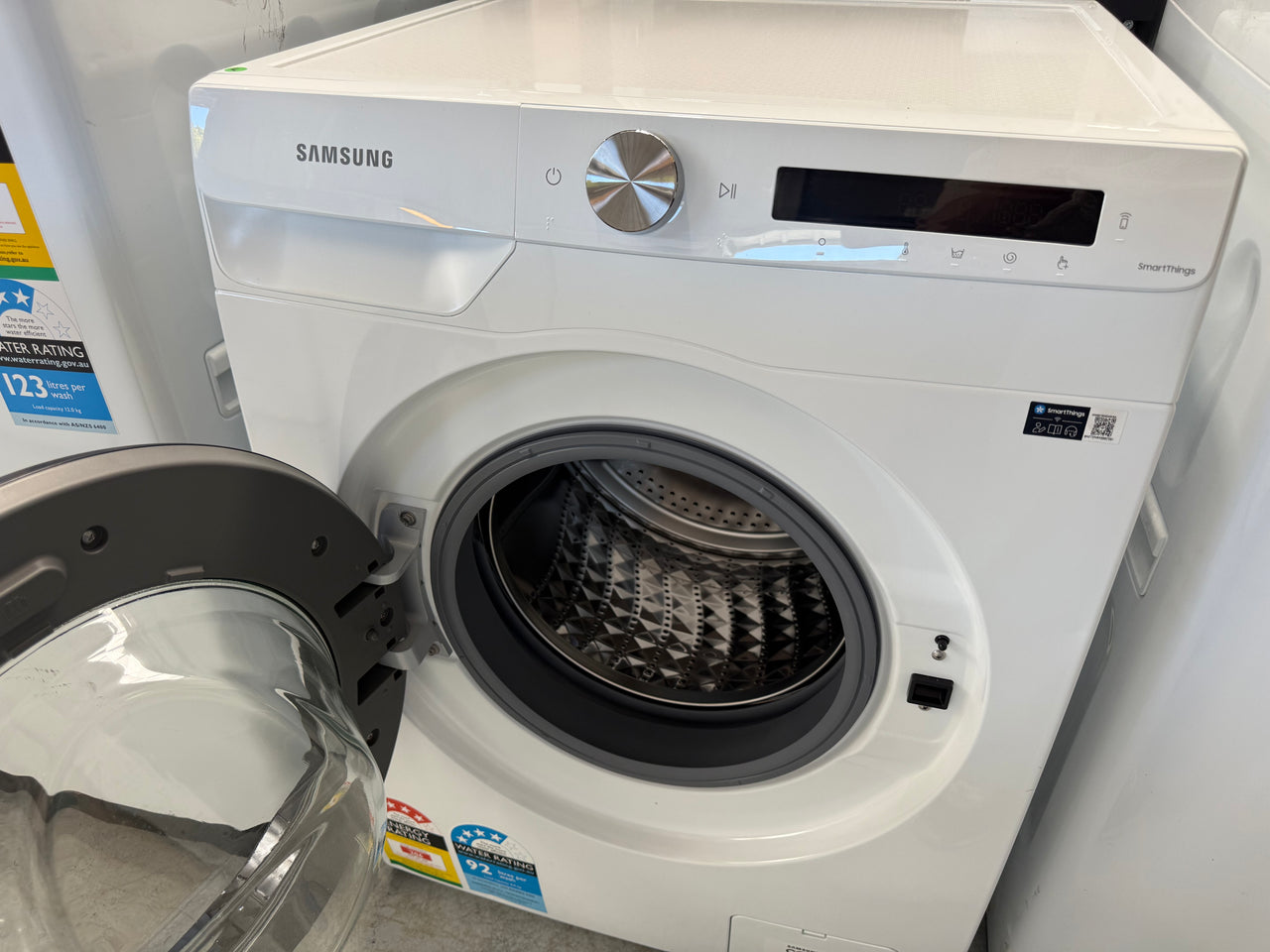 Transportation damaged Samsung 9kg Front Load Smart Washing Machine | WW90T504DAW - Second Hand Appliances Geebung