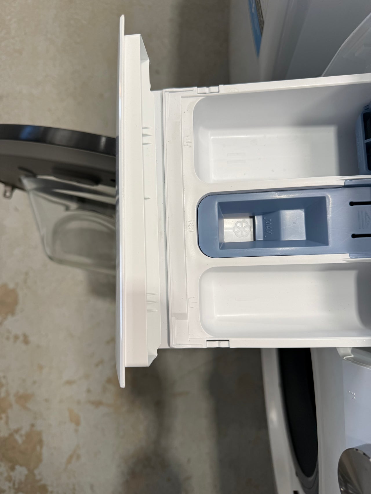 Transportation damaged Samsung 9kg Front Load Smart Washing Machine | WW90T504DAW - Second Hand Appliances Geebung