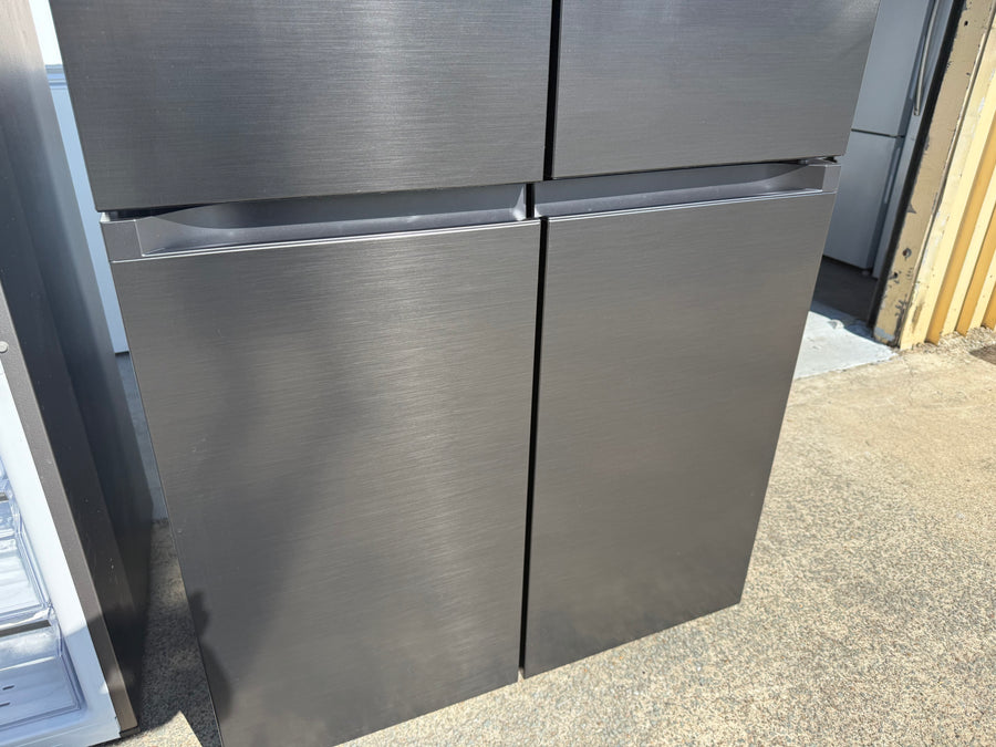 Transportation damaged Samsung SRF7100B 649L French Door Refrigerator - Second Hand Appliances Geebung