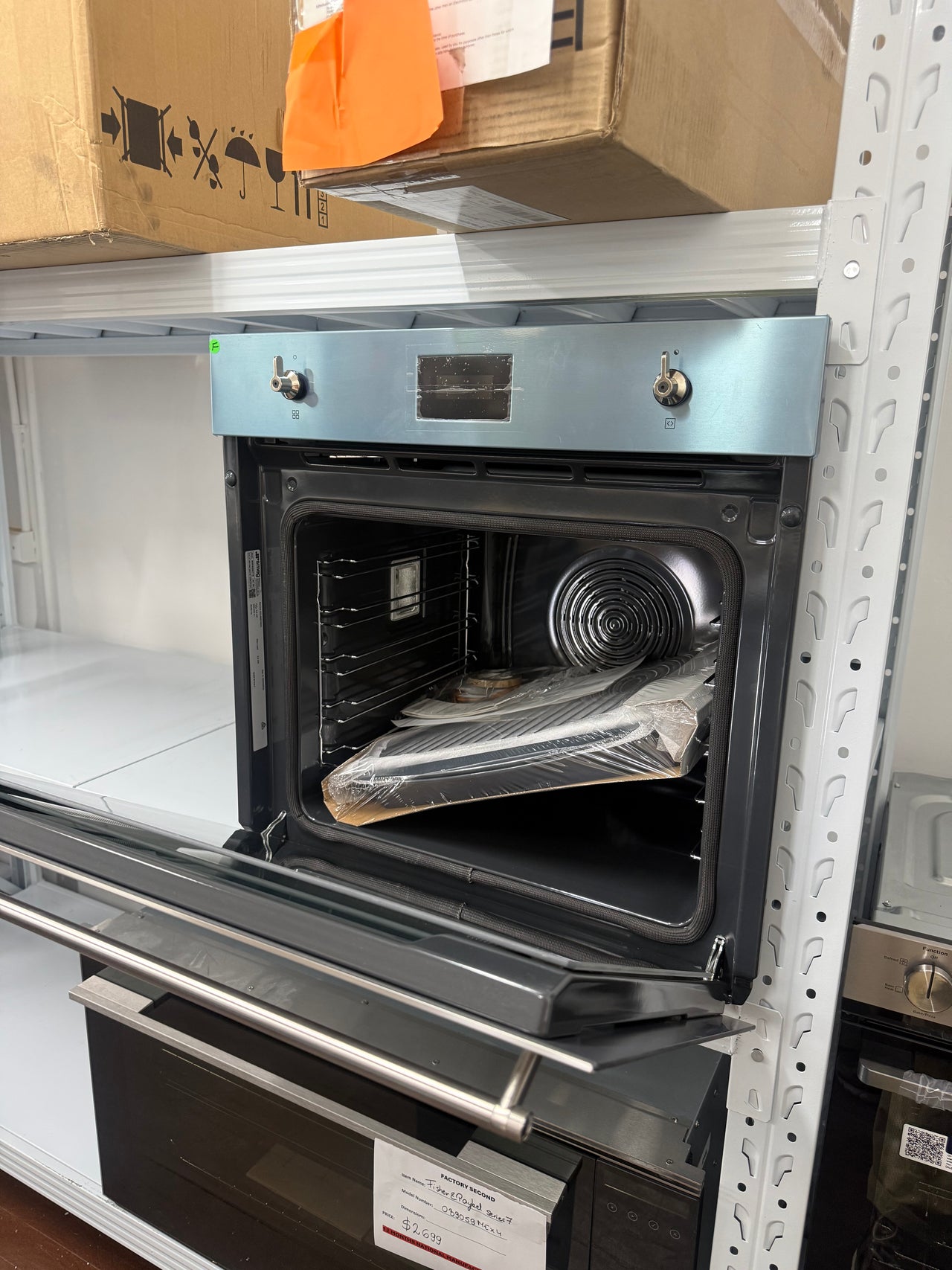 Transportation damaged Smeg Classic 60cm Pyrolytic Oven – SOPA6301TX - Second Hand Appliances Geebung