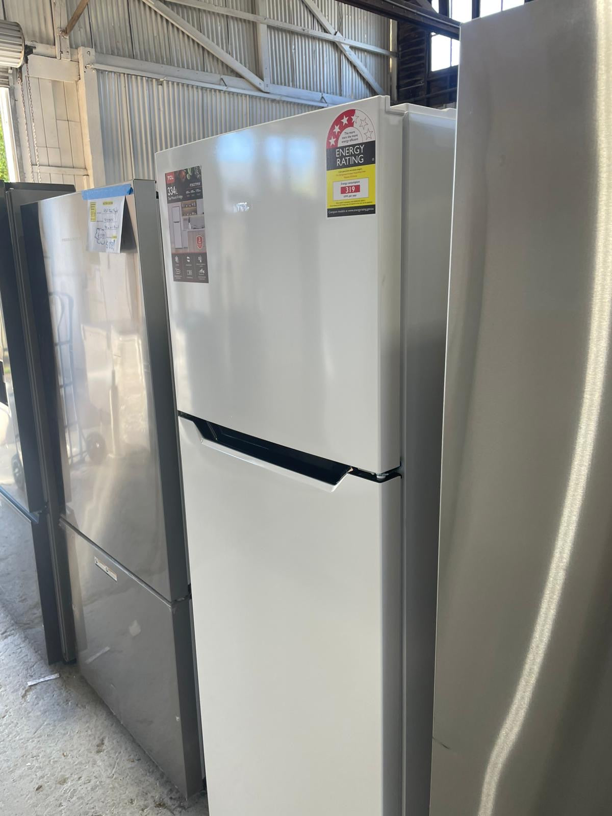 Transportation damaged TCL 362L Top Mount Refrigerator – White (P362TMW) - Second Hand Appliances Geebung