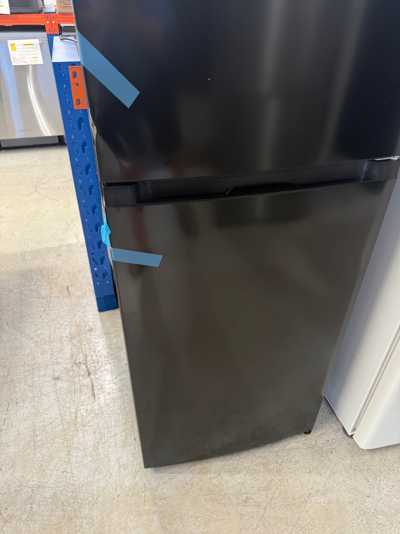 Transportation damaged TCL P220TMB 197-litre top mount refrigerator - Second Hand Appliances Geebung