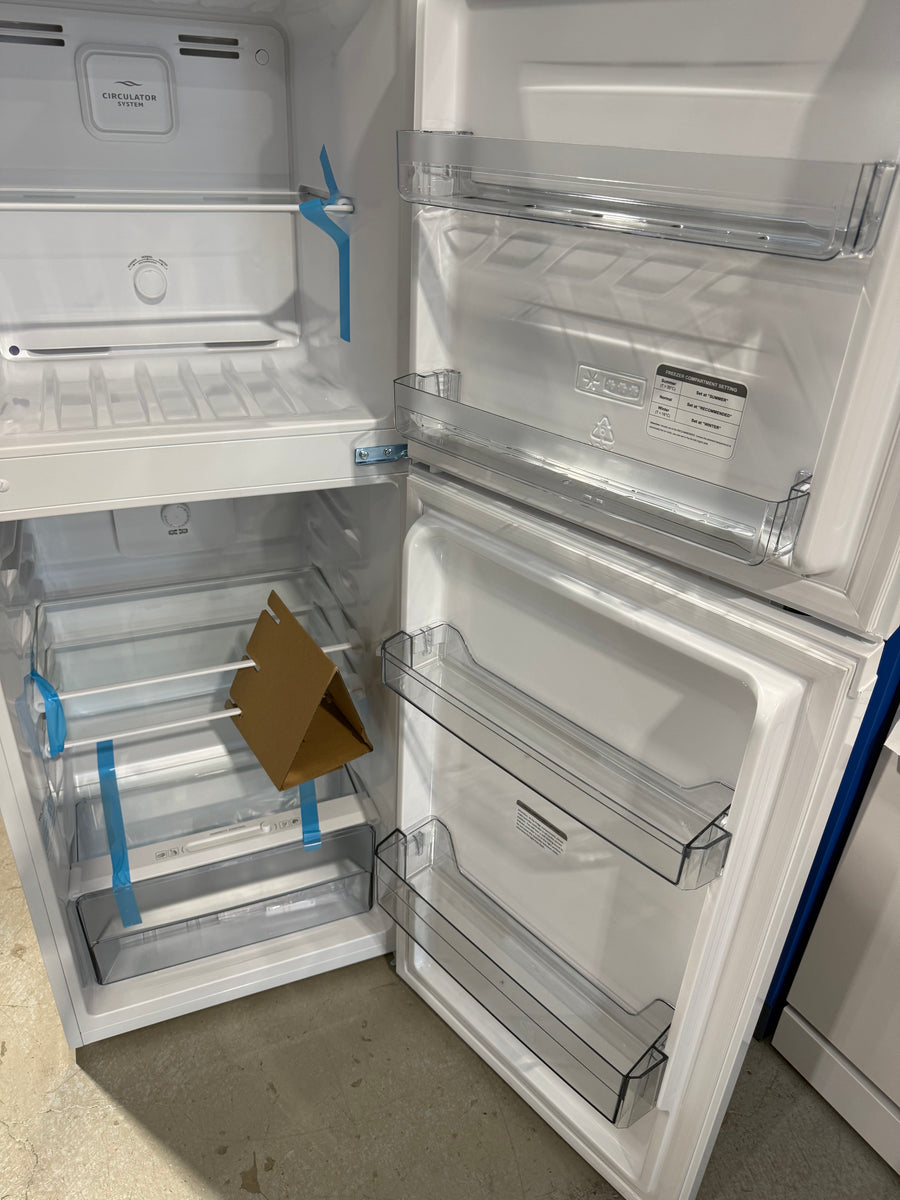 Transportation damaged TCL P220TMW 197L Top Mount Fridge - Second Hand Appliances Geebung