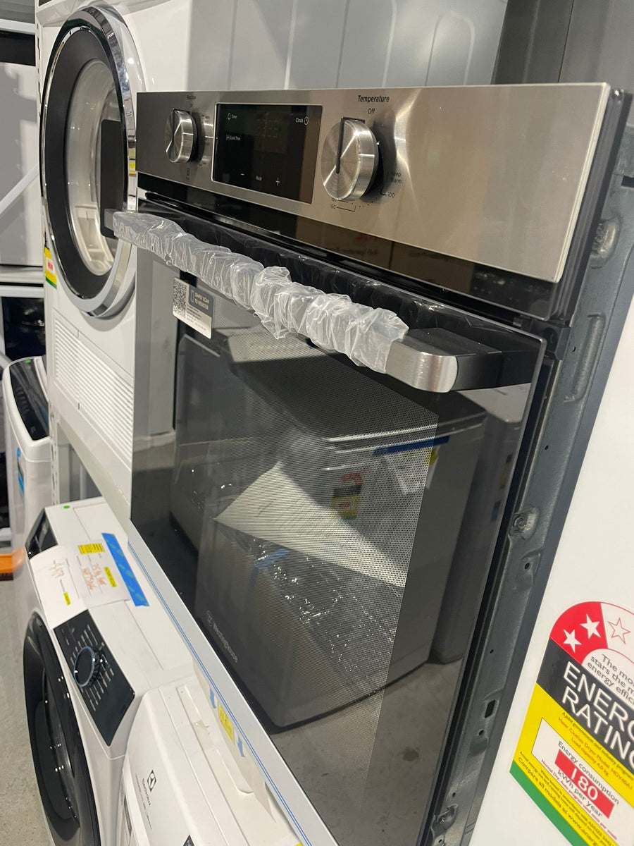 Transportation damaged Westinghouse 60cm Multi-Function Built-In Electric Oven – Stainless Steel WVE6515SD - Second Hand Appliances Geebung
