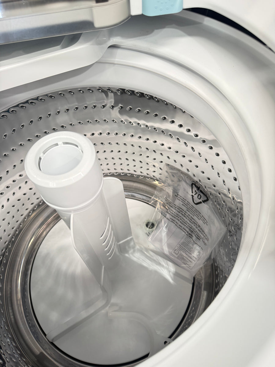 Transportation damaged Westinghouse 8kg Top Load Washing Machine – White (WWT8084J7WA) - Second Hand Appliances Geebung