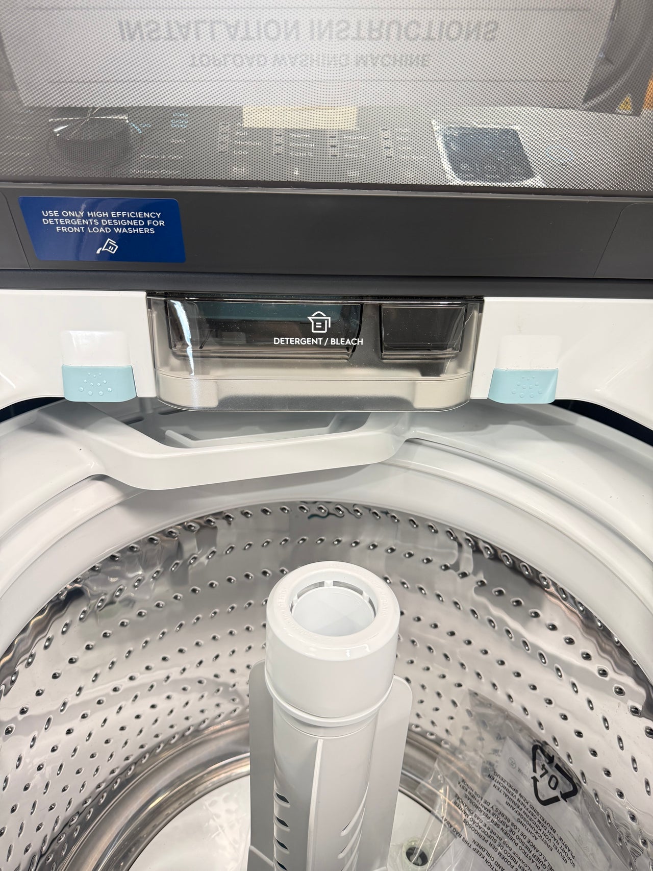 Transportation damaged Westinghouse 8kg Top Load Washing Machine – White (WWT8084J7WA) - Second Hand Appliances Geebung