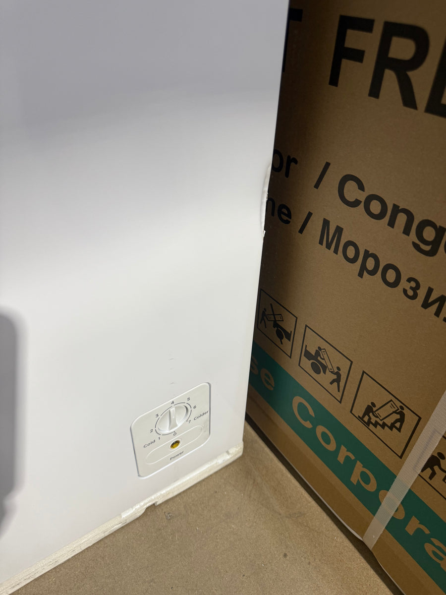 Transportation damaged Westinghouse WCM1400WE Chest Freezer – 145L Capacity - Second Hand Appliances Geebung