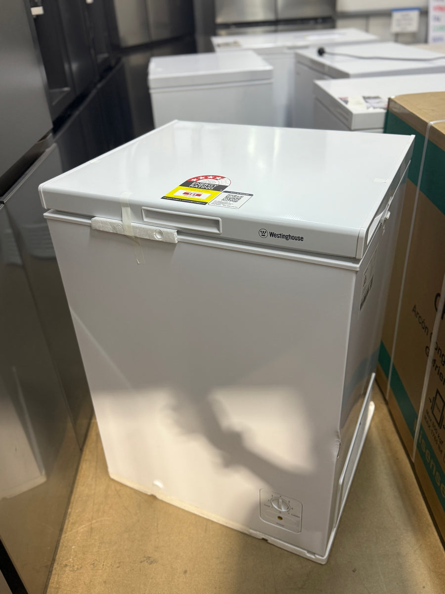 Transportation damaged Westinghouse WCM1400WE Chest Freezer – 145L Capacity - Second Hand Appliances Geebung