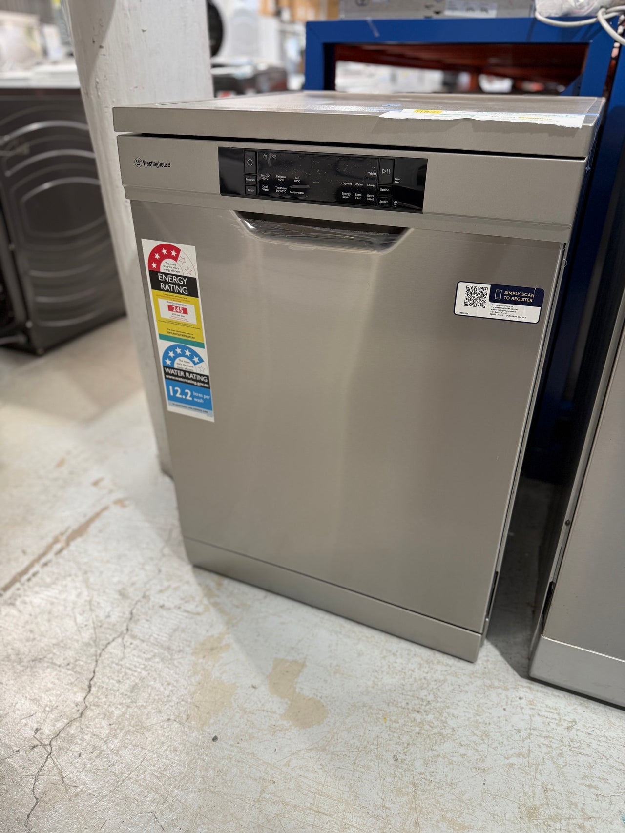 Transportation damaged Westinghouse WSF6606XB 60cm Stainless Steel Freestanding Dishwasher - Second Hand Appliances Geebung