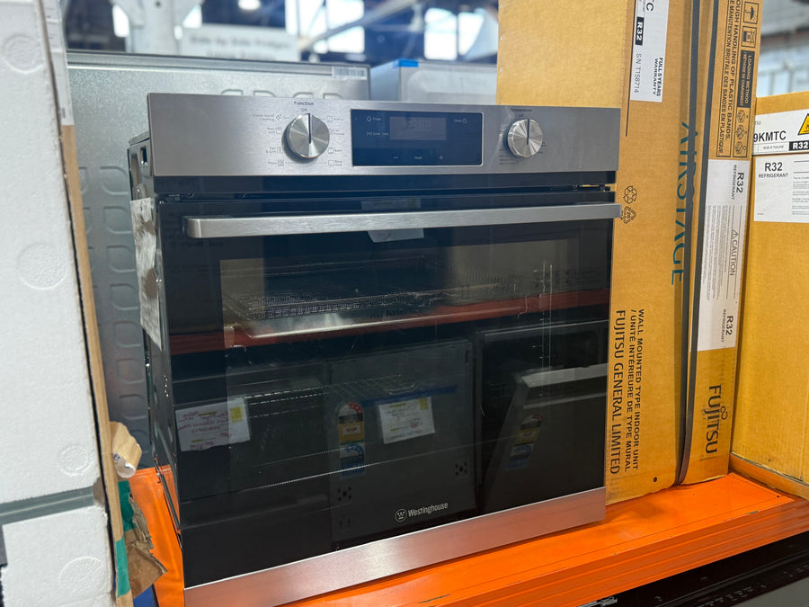 Westinghouse 60cm Multi-Function Oven with AirFry Stainless Steel WVE6516SD - Second Hand Appliances Geebung