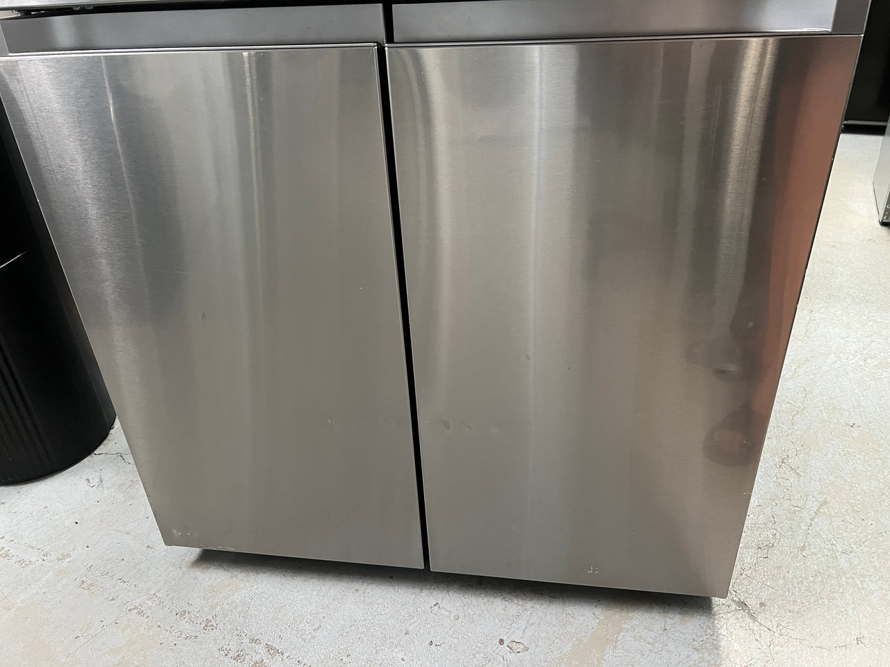 Transportation damaged Samsung 649L French Door Fridge SRF7300SA - Second Hand Appliances Geebung