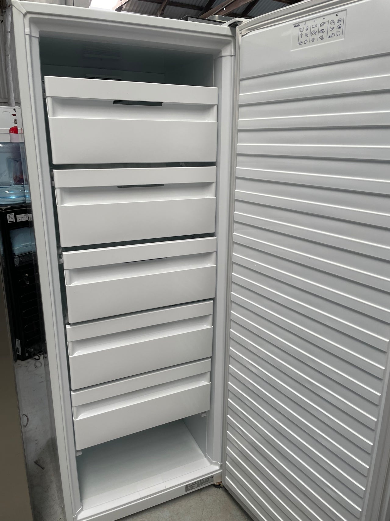 Second hand Fisher & Paykel N388 389L Upright Freezer - Second Hand Appliances Geebung