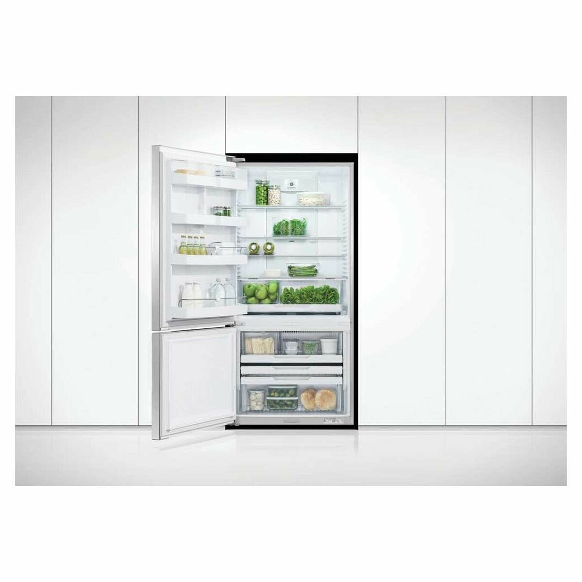 Factory second Fisher & Paykel 519L ActiveSmart Bottom Mount Fridge RF522BLGX6 - Second Hand Appliances Geebung