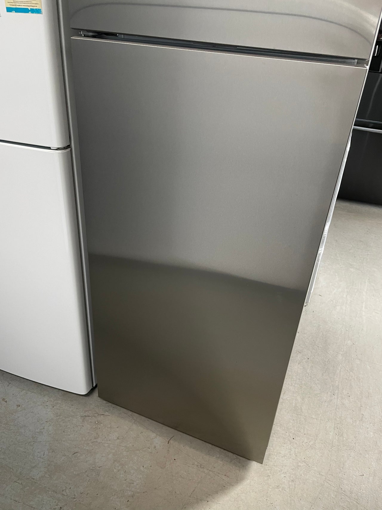 Second hand Fisher & Paykel 411L ActiveSmart Top Mount Fridge RF411TLPX6 - Second Hand Appliances Geebung