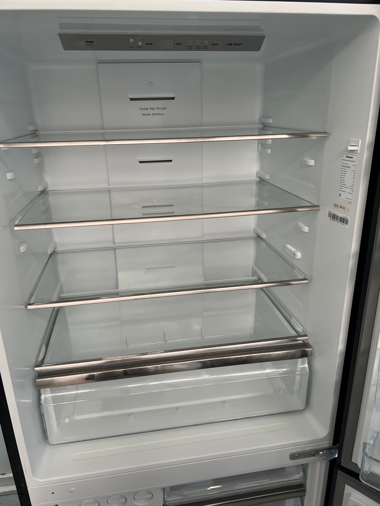 Factory second Hisense 519L PureFlat Bottom Mount Fridge HR6BMFF519B - Second Hand Appliances Geebung