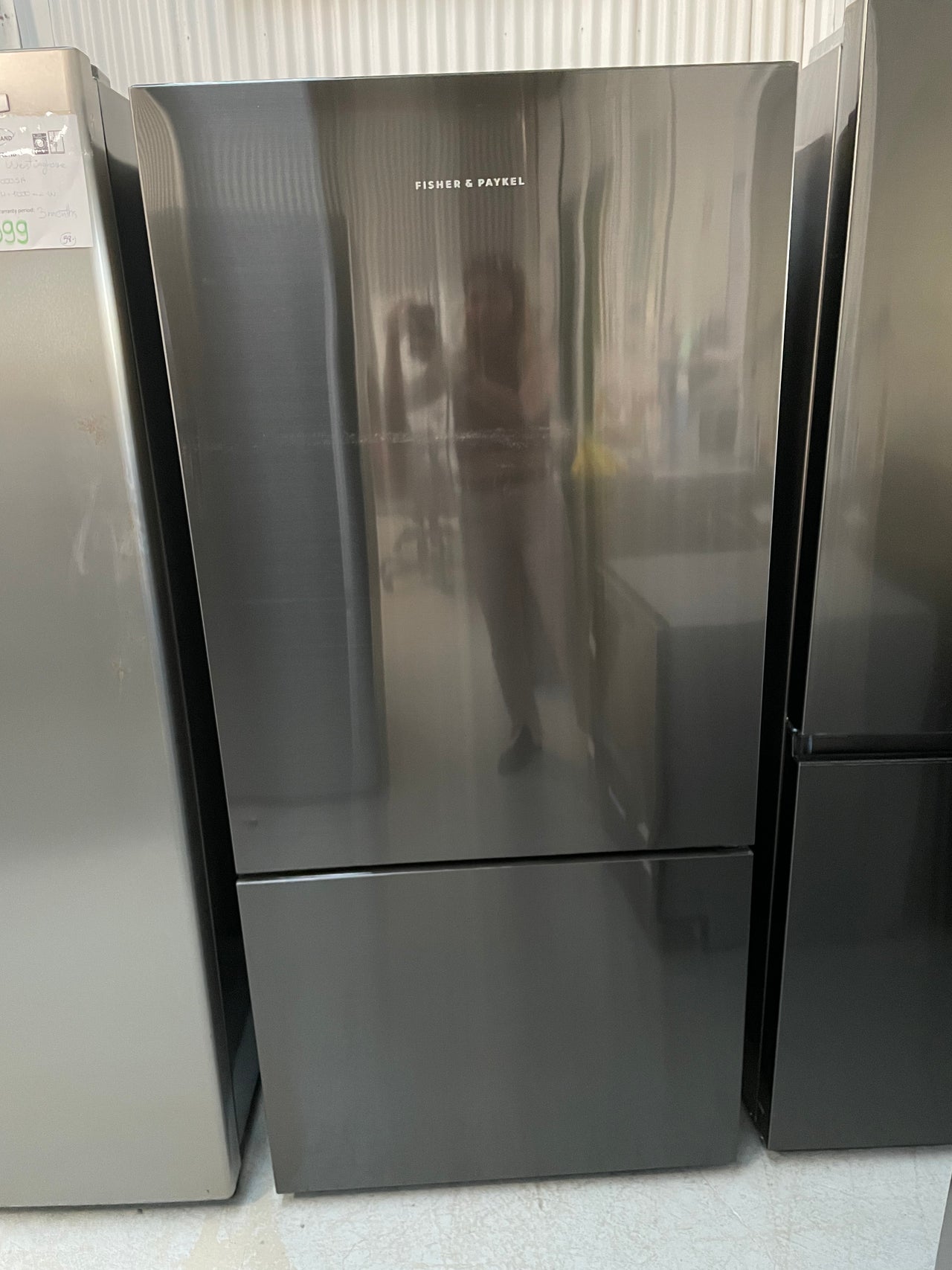 Factory Second Fisher & Paykel 494L Bottom Mount Fridge Black Stainless Steel RF522BRPB6 - Second Hand Appliances Geebung