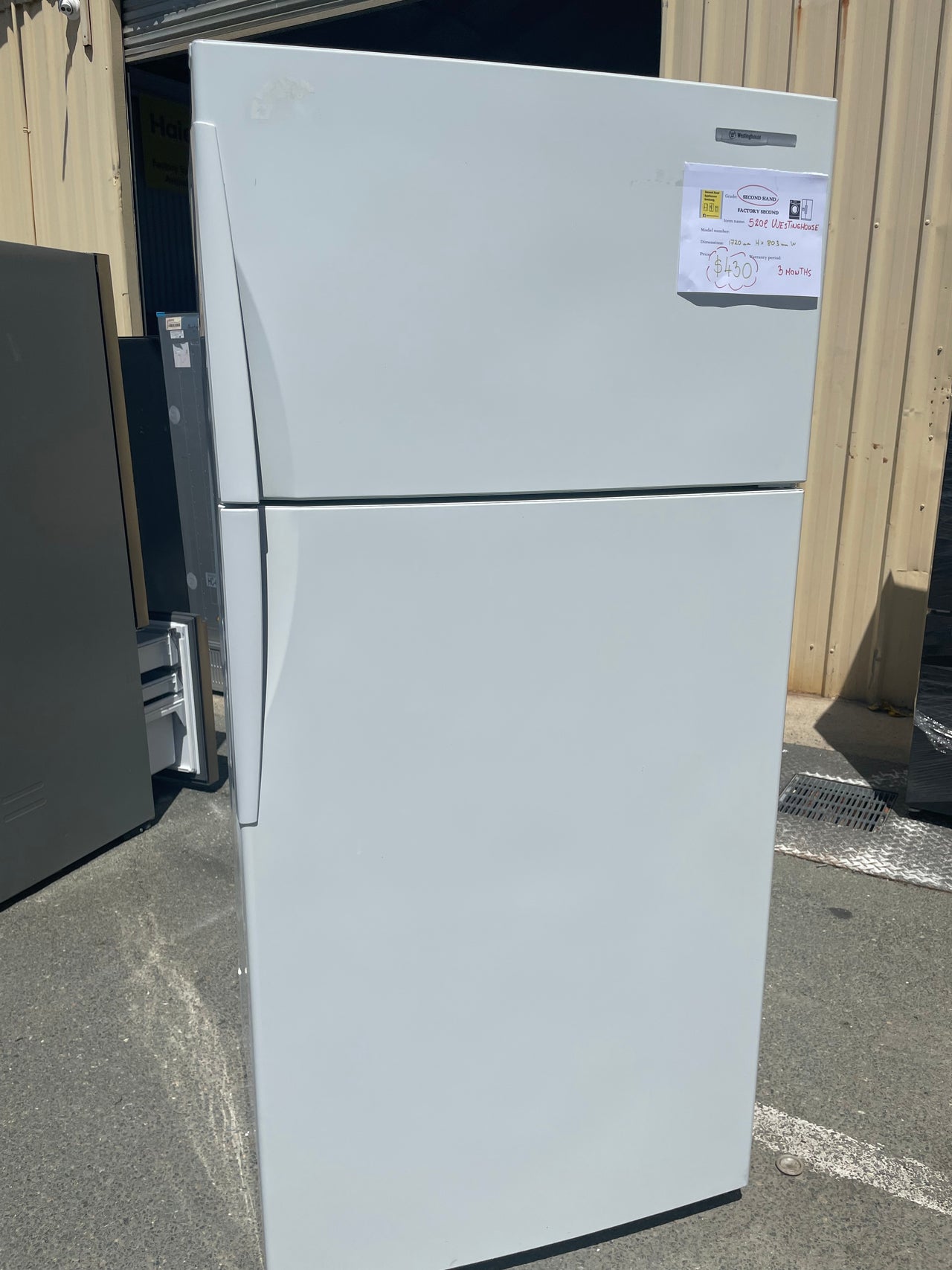 Second hand Westinghouse RJ522V-R 520L Top Mount Fridge - Second Hand Appliances Geebung