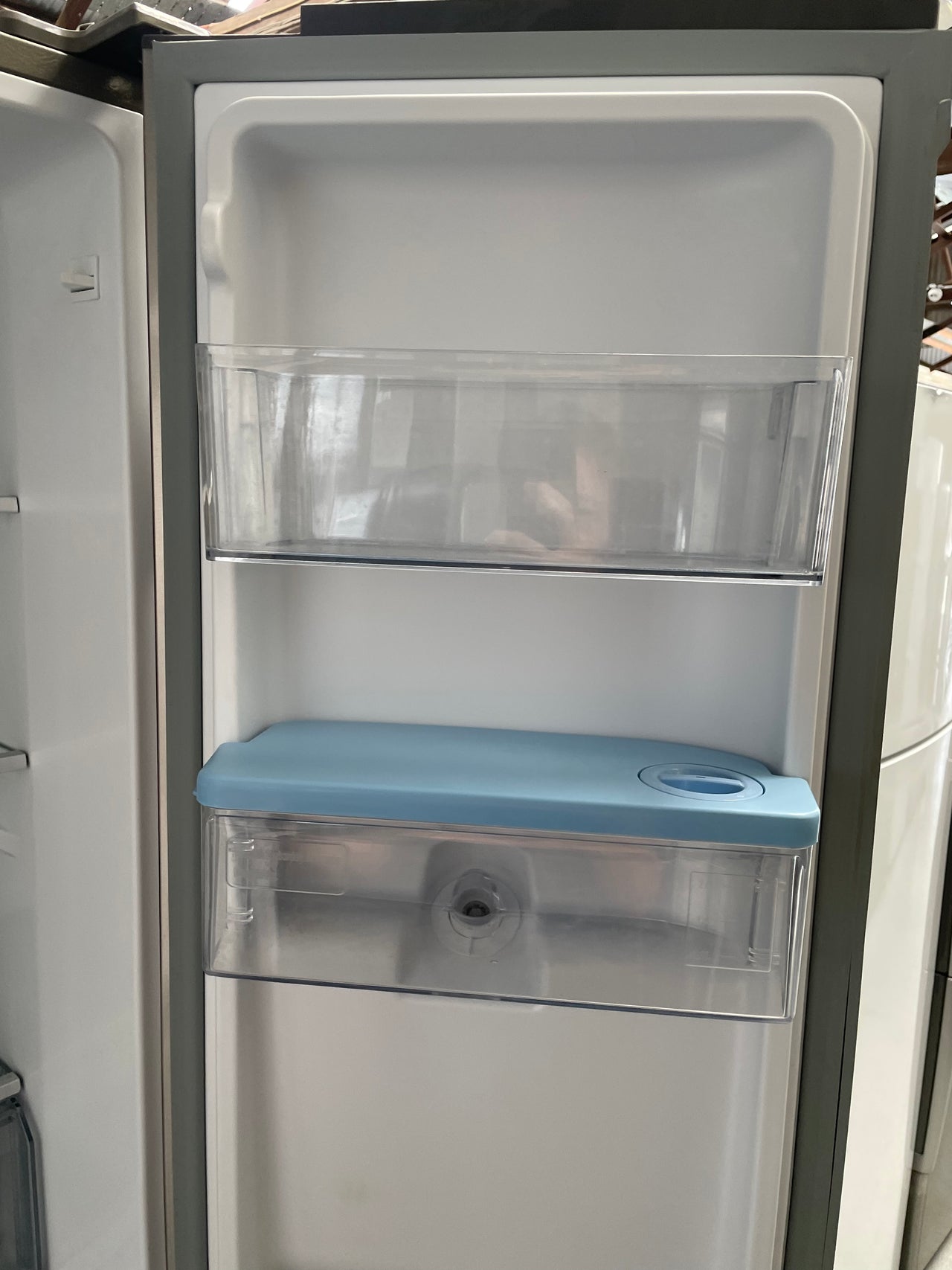 Second hand Haier 466L Quad Door Fridge with Water Dispenser Stainless