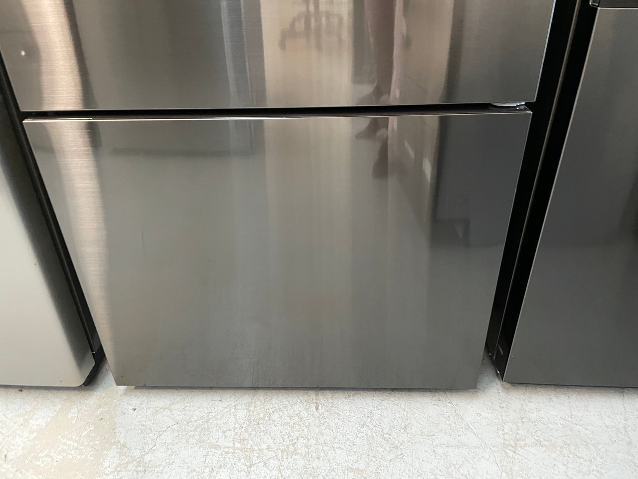 Factory Second Fisher & Paykel 494L Bottom Mount Fridge Black Stainless Steel RF522BRPB6 - Second Hand Appliances Geebung