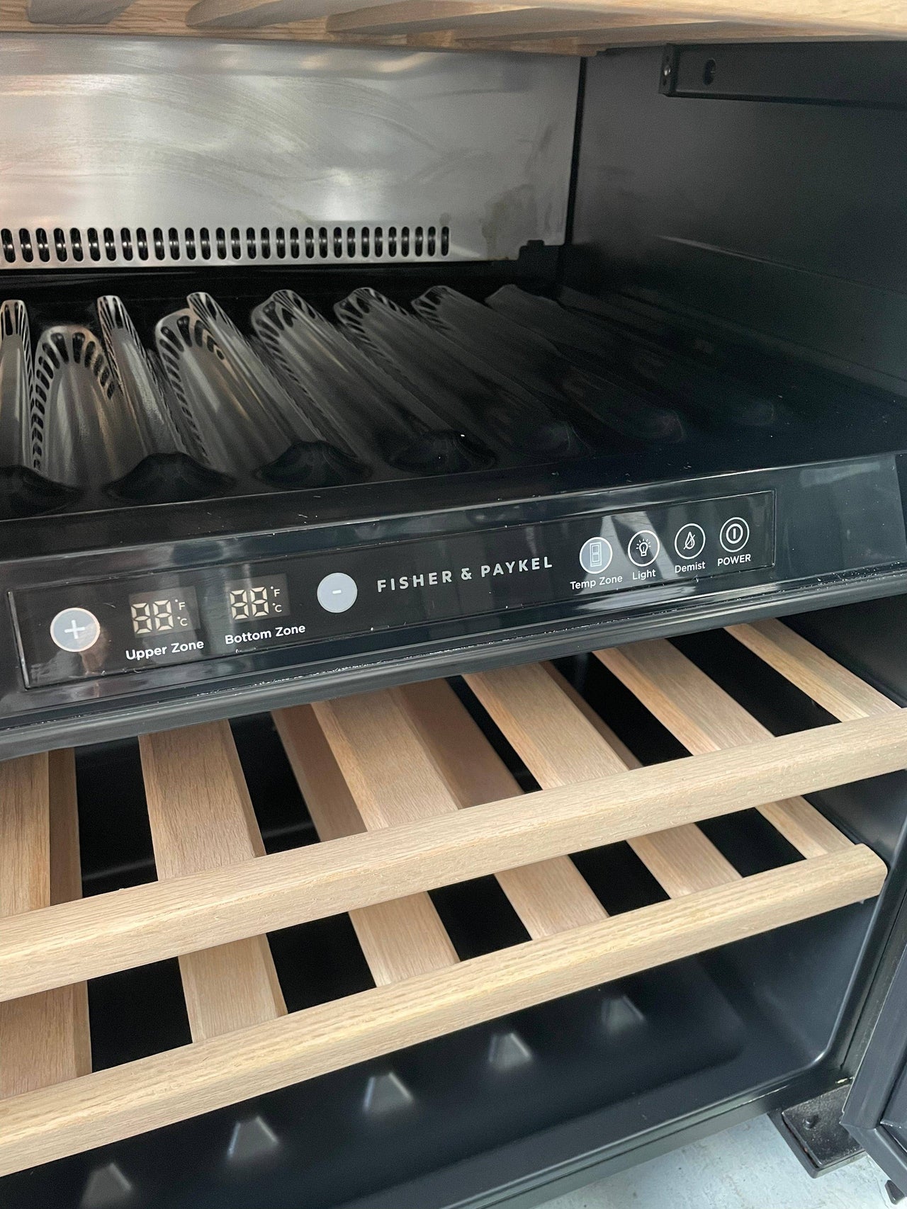 Factory second Fisher & Paykel 32 Bottle Dual Zone Wine Cabinet RS60RDWX1 - Second Hand Appliances Geebung