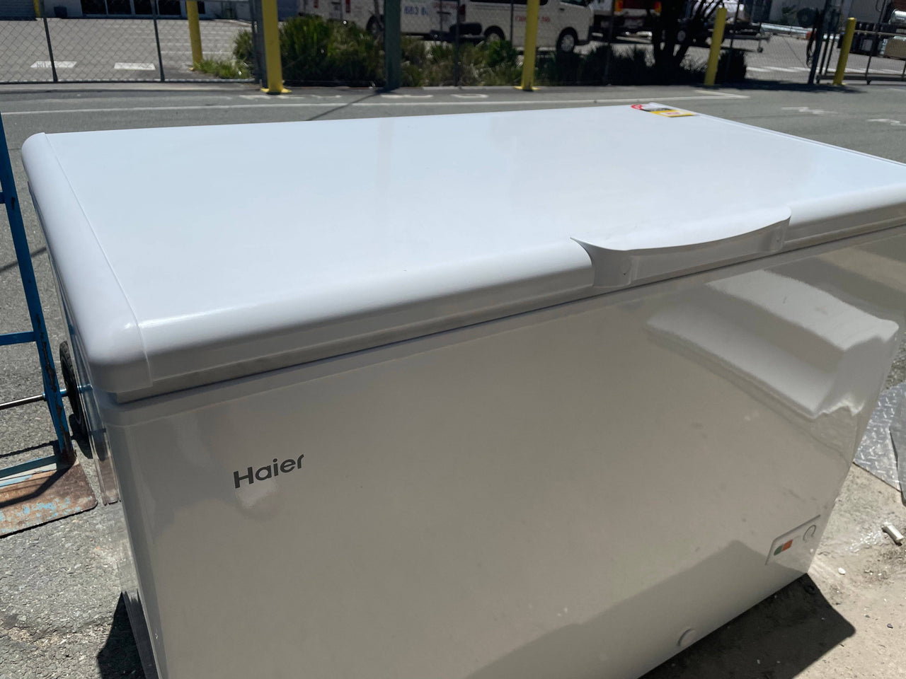 Factory second Haier 373L Chest Freezer HCF384W2 - Second Hand Appliances Geebung