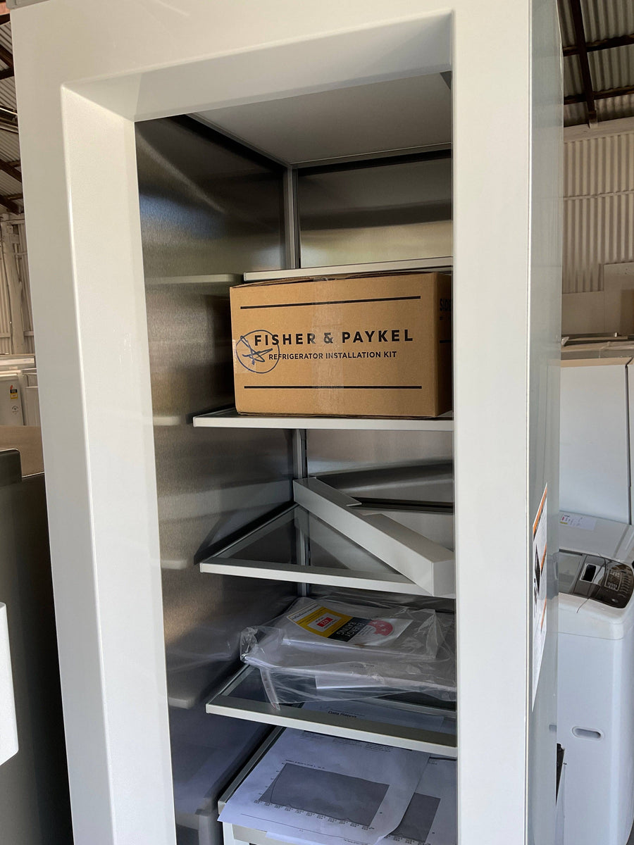 FACTORY SECOND FISHER & PAYKEL RS4621FLJK1 220L INTEGRATED COLUMN FREEZER - Second Hand Appliances Geebung