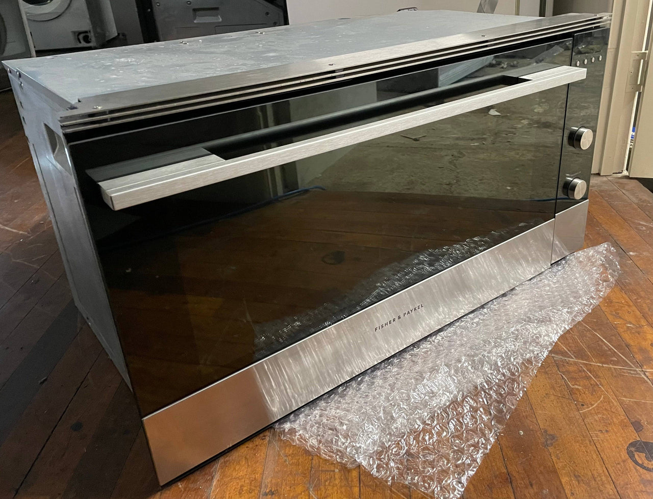 Factory Second Fisher & Paykel 90cm Electric Built-In Oven OB90S9MEX3 - Second Hand Appliances Geebung