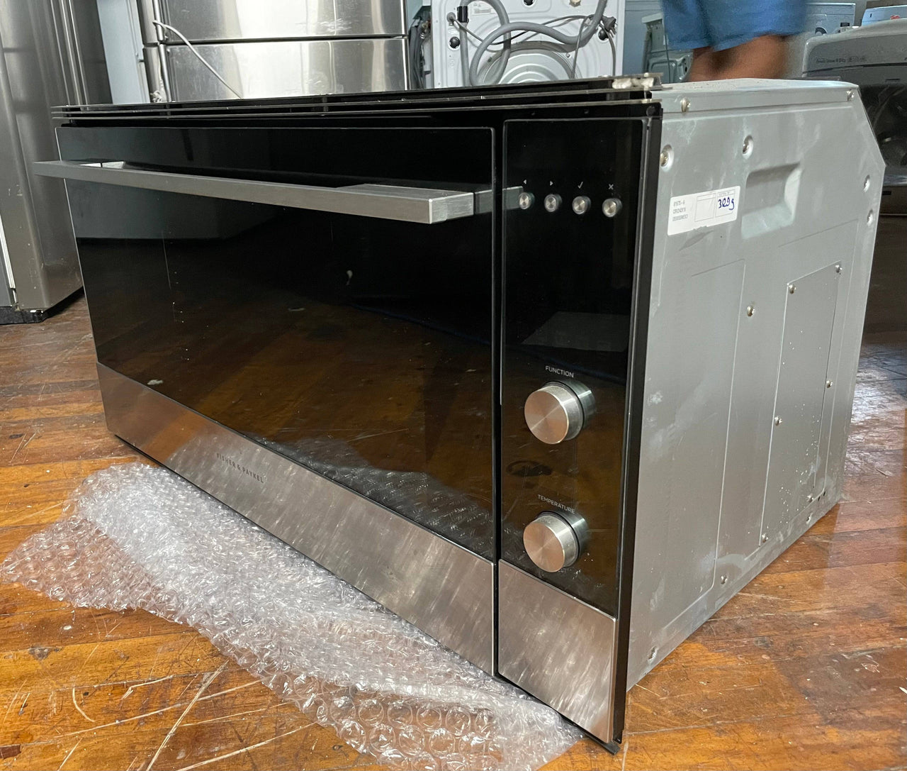 Factory Second Fisher & Paykel 90cm Electric Built-In Oven OB90S9MEX3 - Second Hand Appliances Geebung